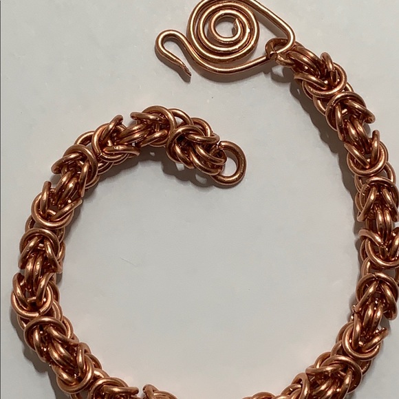 Swan hook Byzantine weave solid copper bracelet - Picture 6 of 8